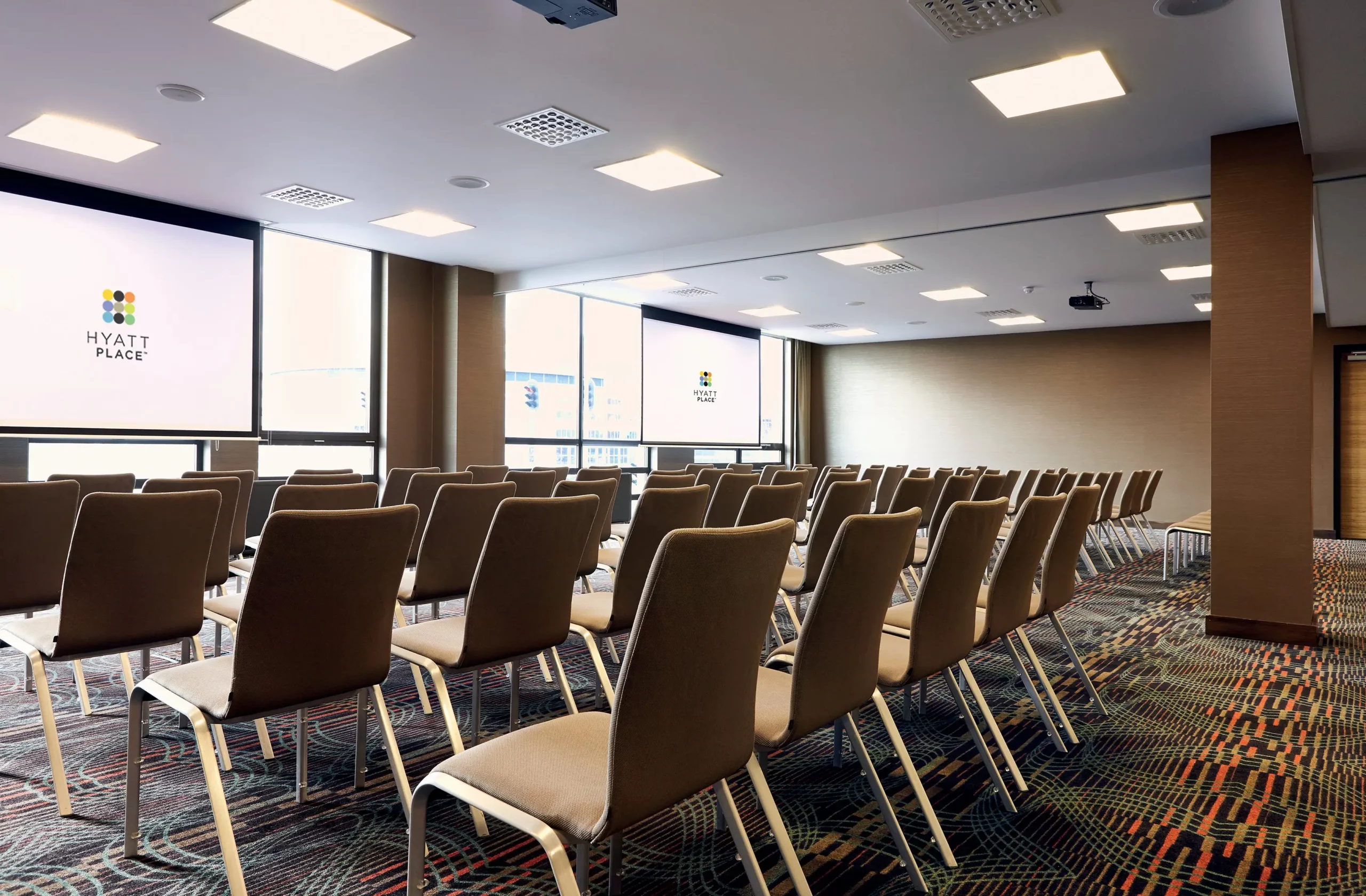 Vivitek’s LauncherPlus helps meeting participants connect effortlessly at Hyatt Place Amsterdam Airport 3 hyatt place scaled